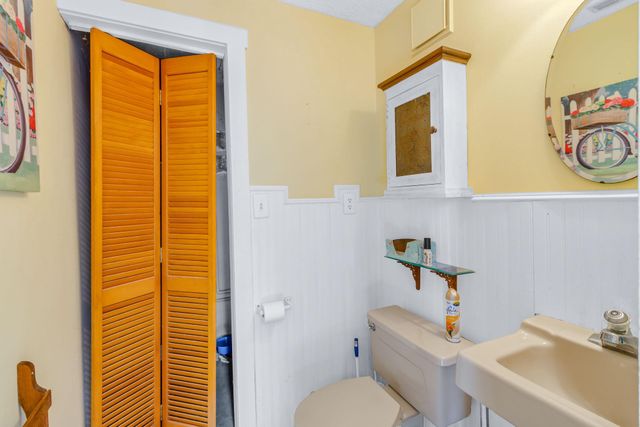 97 OVERLOOK LN, Burgess, VA 22432