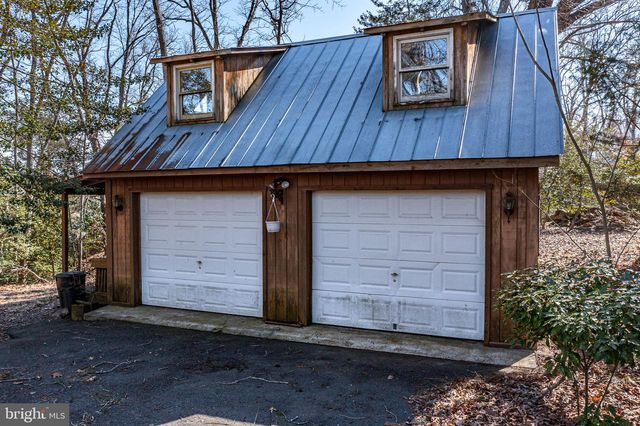 97 OVERLOOK LN, Burgess, VA 22432
