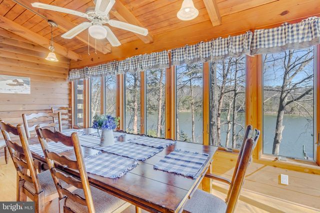 97 OVERLOOK LN, Burgess, VA 22432