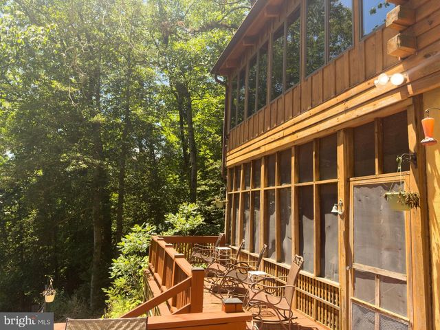 97 OVERLOOK LN, Burgess, VA 22432