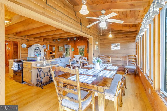 97 OVERLOOK LN, Burgess, VA 22432