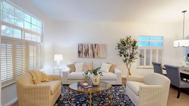127 Douglas Dr, Lincoln, CA 95648