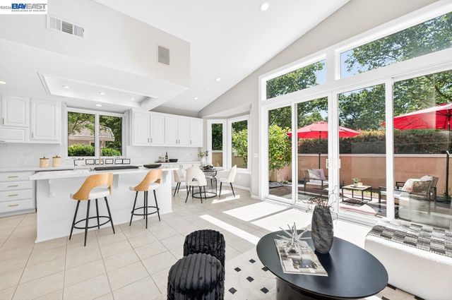 7844 Cypress Creek Ct, Pleasanton, CA 94588
