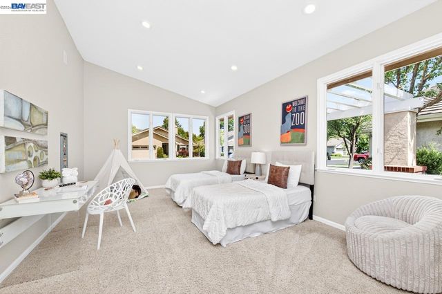 7844 Cypress Creek Ct, Pleasanton, CA 94588