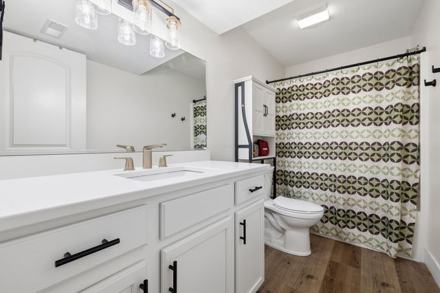 7408 Longboat Drive, Johnston, IA 50131