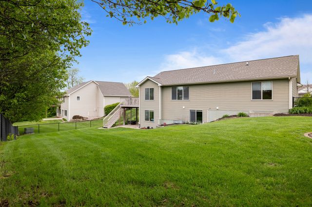 7408 Longboat Drive, Johnston, IA 50131