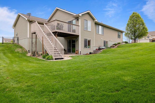 7408 Longboat Drive, Johnston, IA 50131