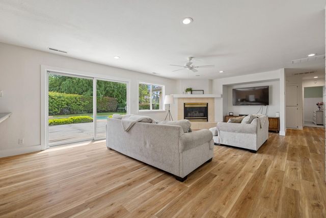 2870 El Camino Real, Merced, CA 95340