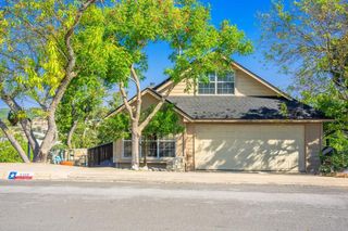 2115 Vista Ridge Dr, Kerrville, TX 78028