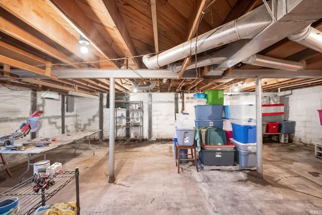 305 E 3Rd Street, Brookston, IN 47923
