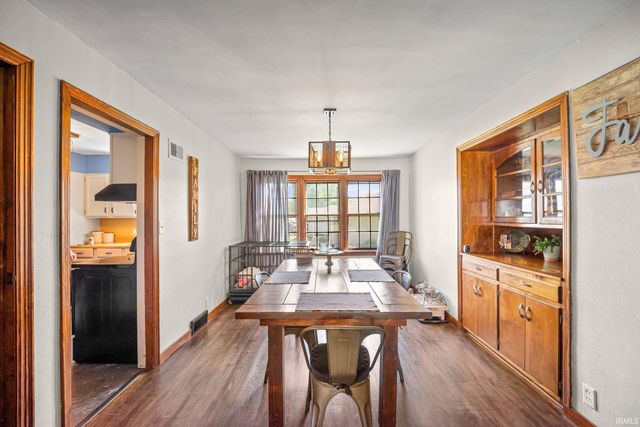 305 E 3Rd Street, Brookston, IN 47923