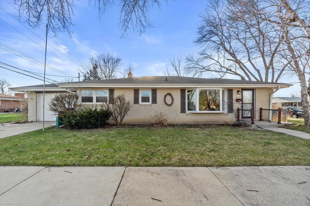 3716 Marquette STREET, Racine, WI 53402