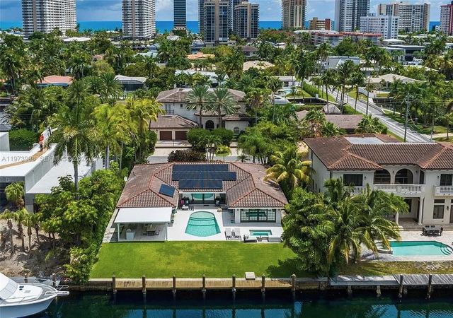 524 Oleander Drive, Hallandale Beach, FL 33009