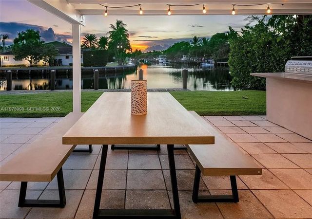 524 Oleander Drive, Hallandale Beach, FL 33009
