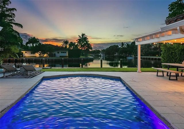 524 Oleander Drive, Hallandale Beach, FL 33009
