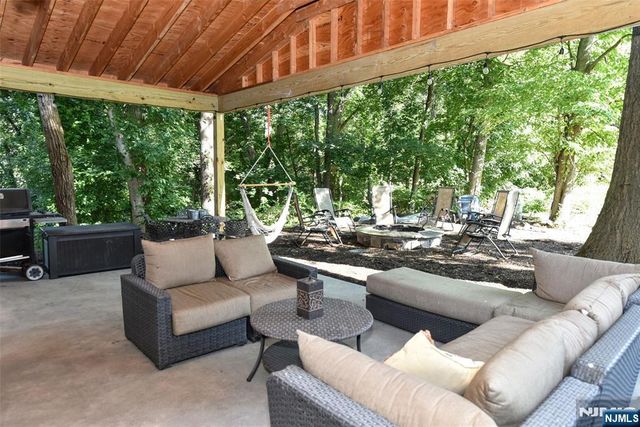 36 Hines, Mahwah, NJ 07430