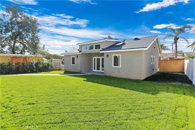 552 N Cambridge St, Orange, CA 92867