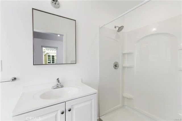 552 N Cambridge St, Orange, CA 92867