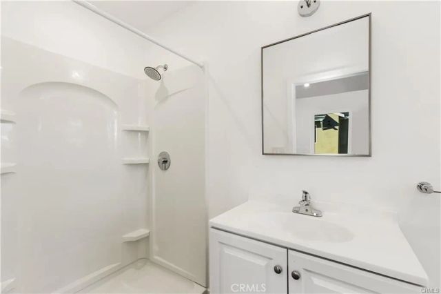 552 N Cambridge St, Orange, CA 92867
