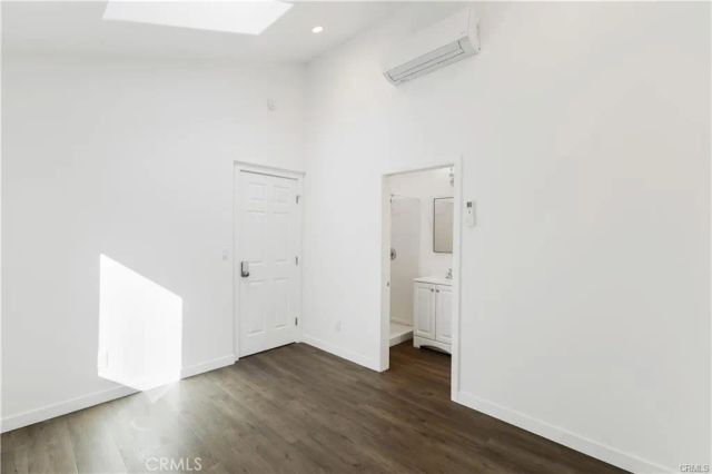 552 N Cambridge St, Orange, CA 92867