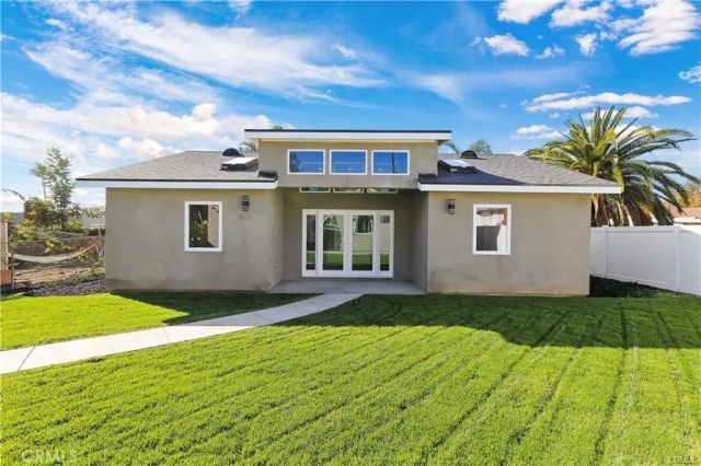 552 N Cambridge St, Orange, CA 92867