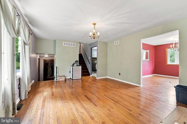 190 TWINING FORD RD, Richboro, PA 18954