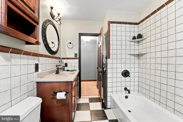 190 TWINING FORD RD, Richboro, PA 18954