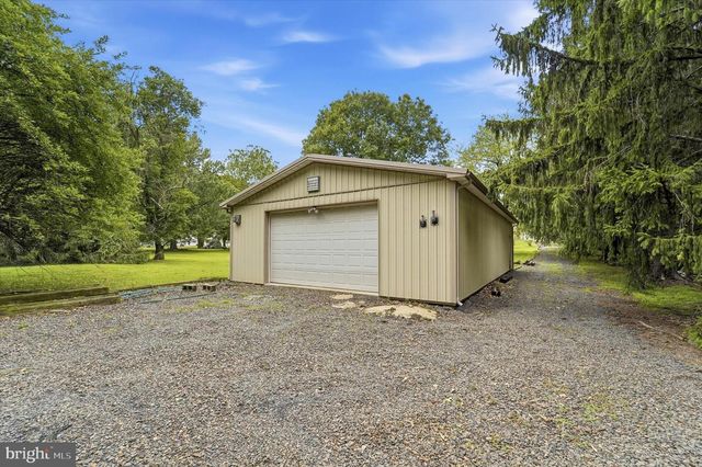 190 TWINING FORD RD, Richboro, PA 18954