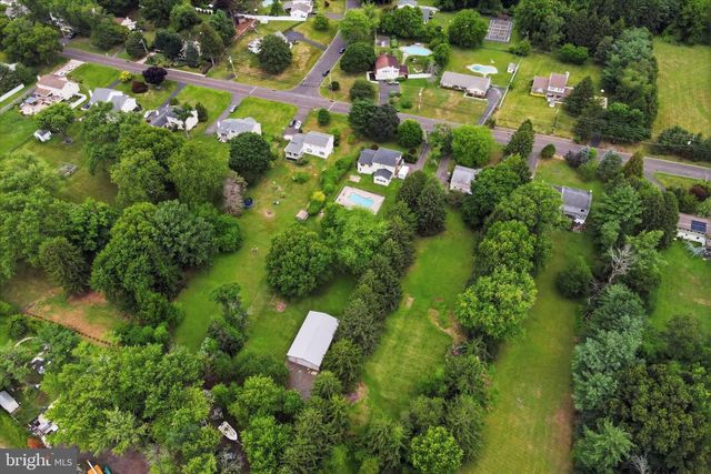 190 TWINING FORD RD, Richboro, PA 18954