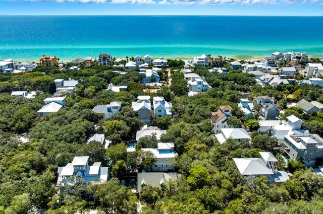 144 Hickory Street, Santa Rosa Beach, FL 32459