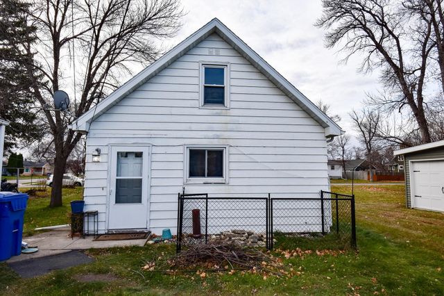 103 1ST Street NE, Dilworth, MN 56529