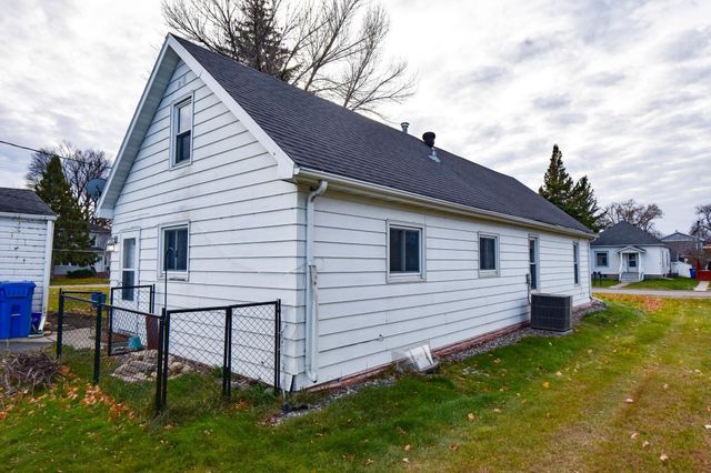 103 1ST Street NE, Dilworth, MN 56529