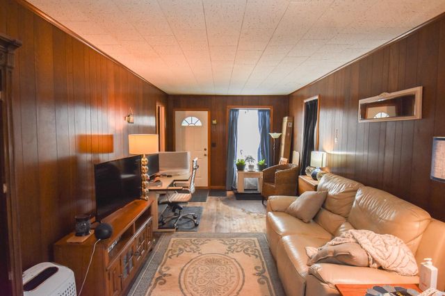 103 1ST Street NE, Dilworth, MN 56529