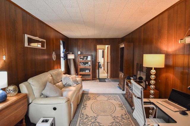 103 1ST Street NE, Dilworth, MN 56529