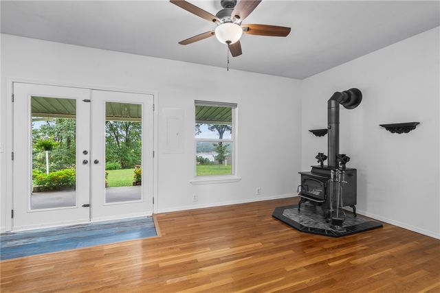 10381 Tara Lane, Rogers, AR 72756