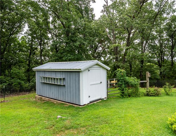 10381 Tara Lane, Rogers, AR 72756