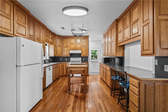 10381 Tara Lane, Rogers, AR 72756
