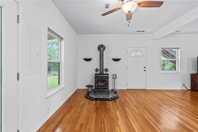 10381 Tara Lane, Rogers, AR 72756