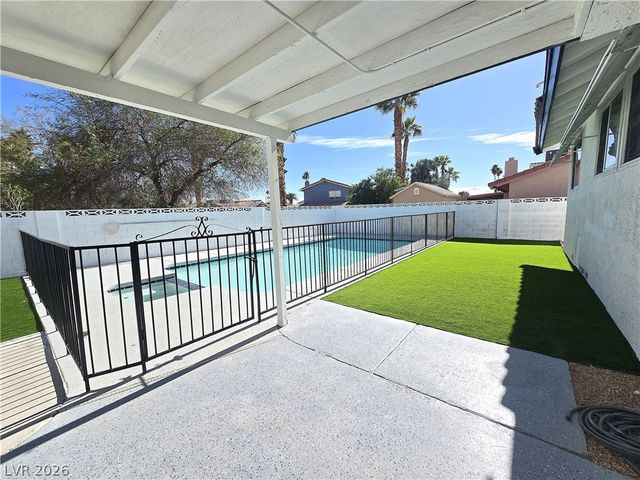 4000 Camas Court, Las Vegas, NV 89103