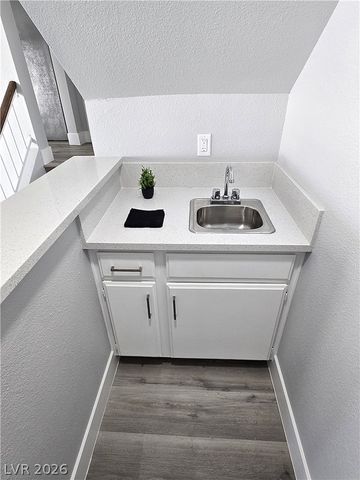 4000 Camas Court, Las Vegas, NV 89103