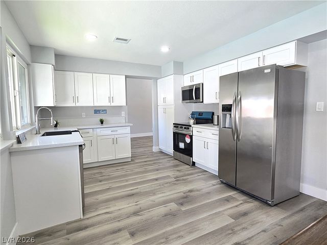 4000 Camas Court, Las Vegas, NV 89103