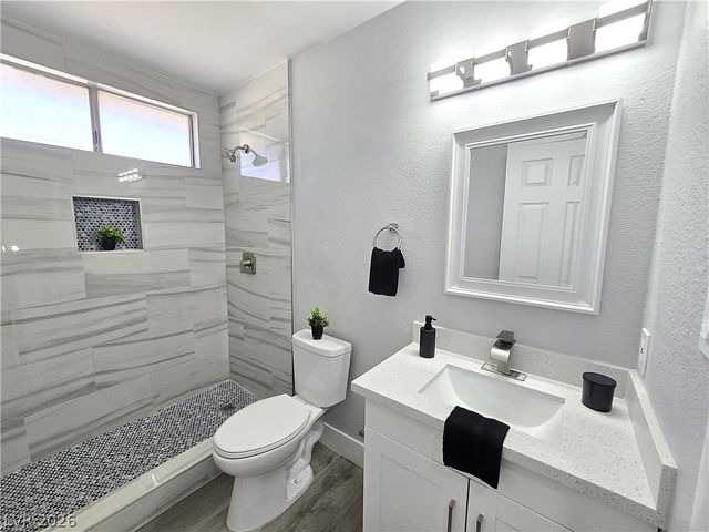 4000 Camas Court, Las Vegas, NV 89103