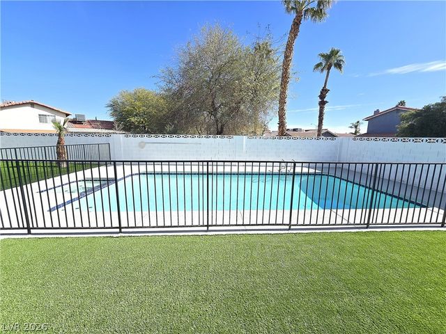 4000 Camas Court, Las Vegas, NV 89103