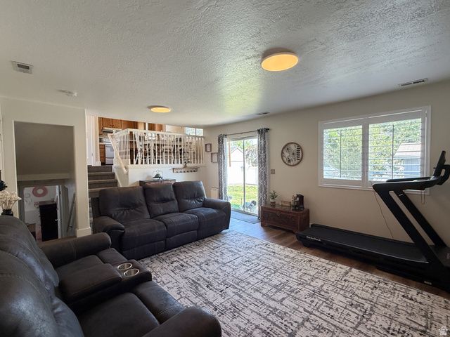 446 W 2300 N, Harrisville, UT 84414