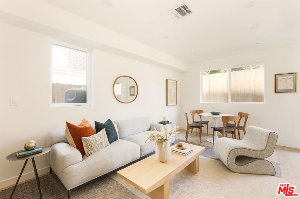 Image 1 of property listing at 1233 1/2 N June Street, Los Angeles, CA 90028