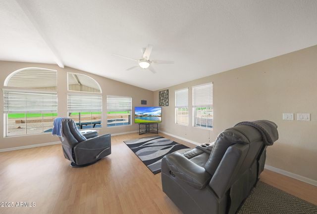 7271 E JUANITA Avenue, Mesa, AZ 85209