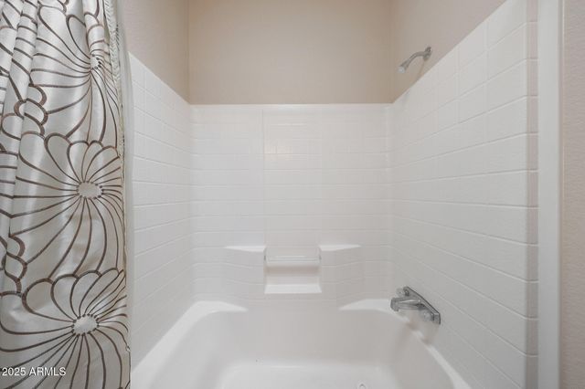 7271 E JUANITA Avenue, Mesa, AZ 85209