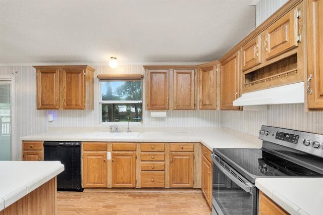 11222 Camp Creek Way, Willis, TX 77378
