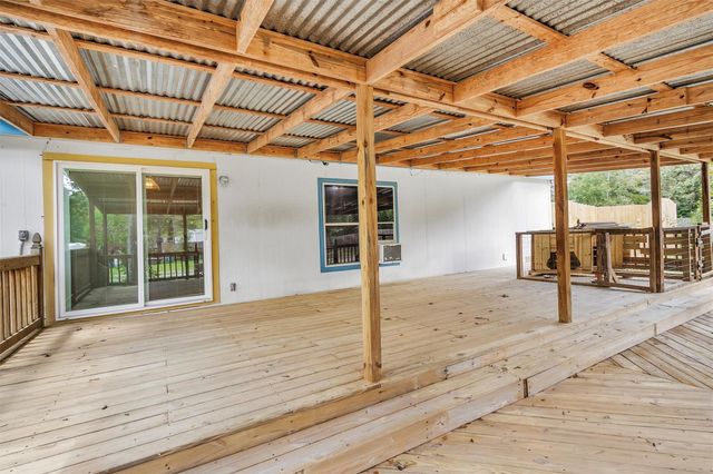 11222 Camp Creek Way, Willis, TX 77378