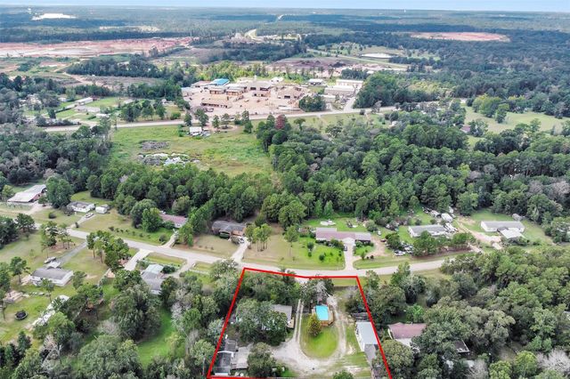 11222 Camp Creek Way, Willis, TX 77378